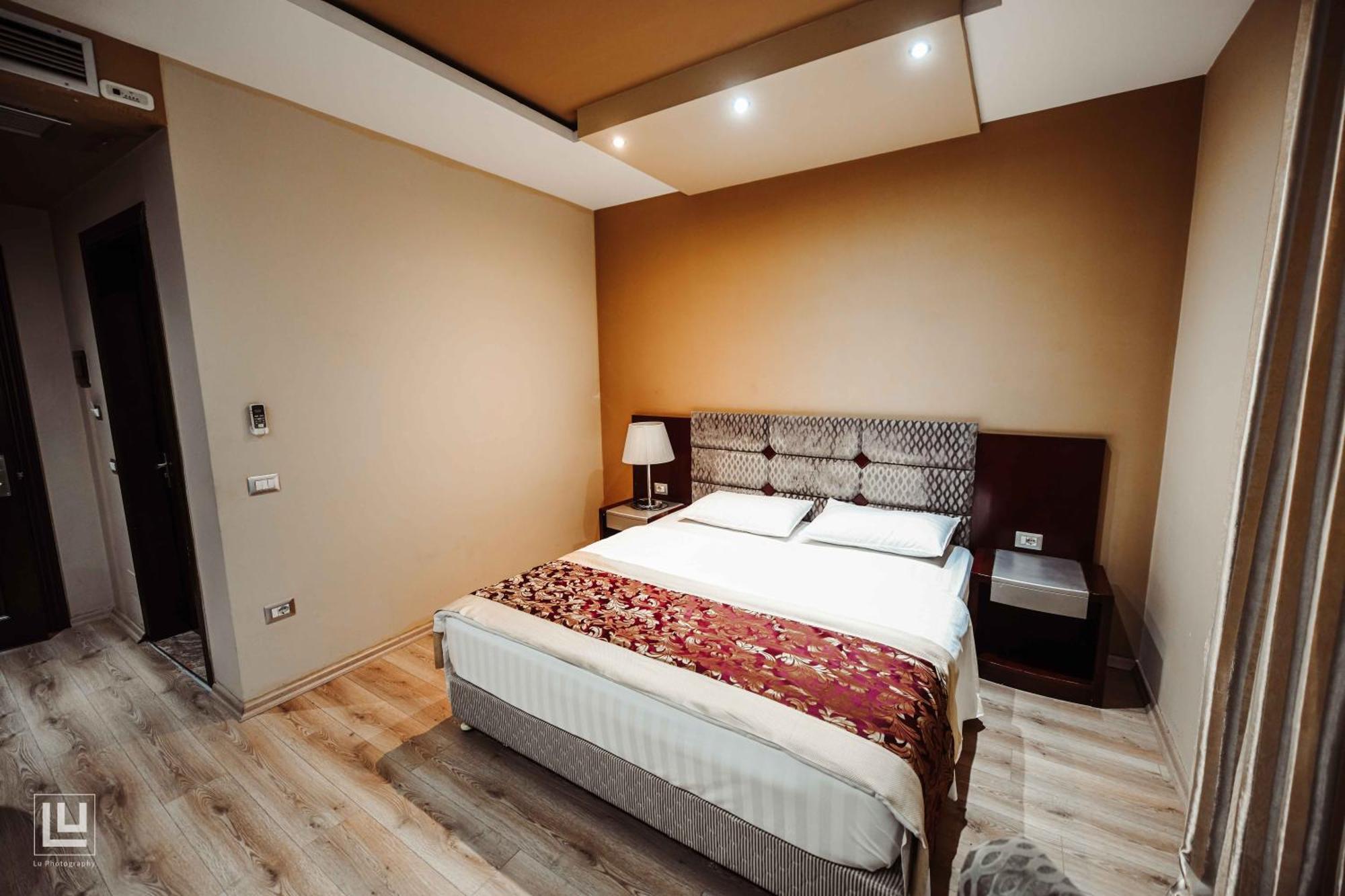 Hotel Arifi Shkodër Exteriér fotografie